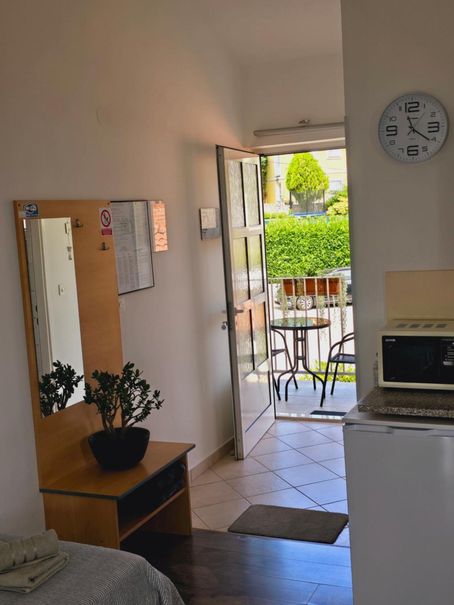 Apartments Kolmanic, Sea View, Free Privat Parking Ичичи Экстерьер фото